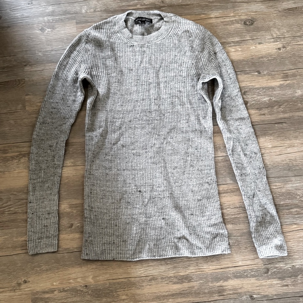 Excellent condition. No flaws